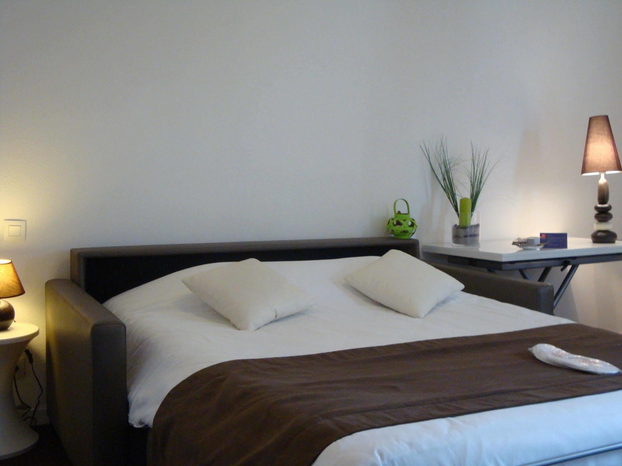 Sejours & Affaires La Rochelle Les Minimes Aparthotel Exterior photo